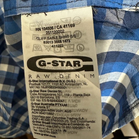 G-Star Raw designer button shirt L. Tagged as a large but fits like a medium. - Picture 4 of 7